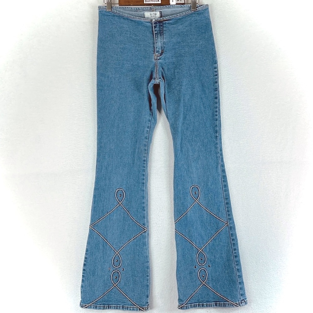 RARE Lightwash Flare Jeans w Pocketless Butt/Back & No Button Zipper Closure